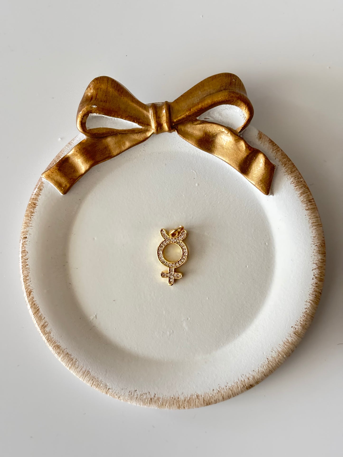 girls girls girls charm