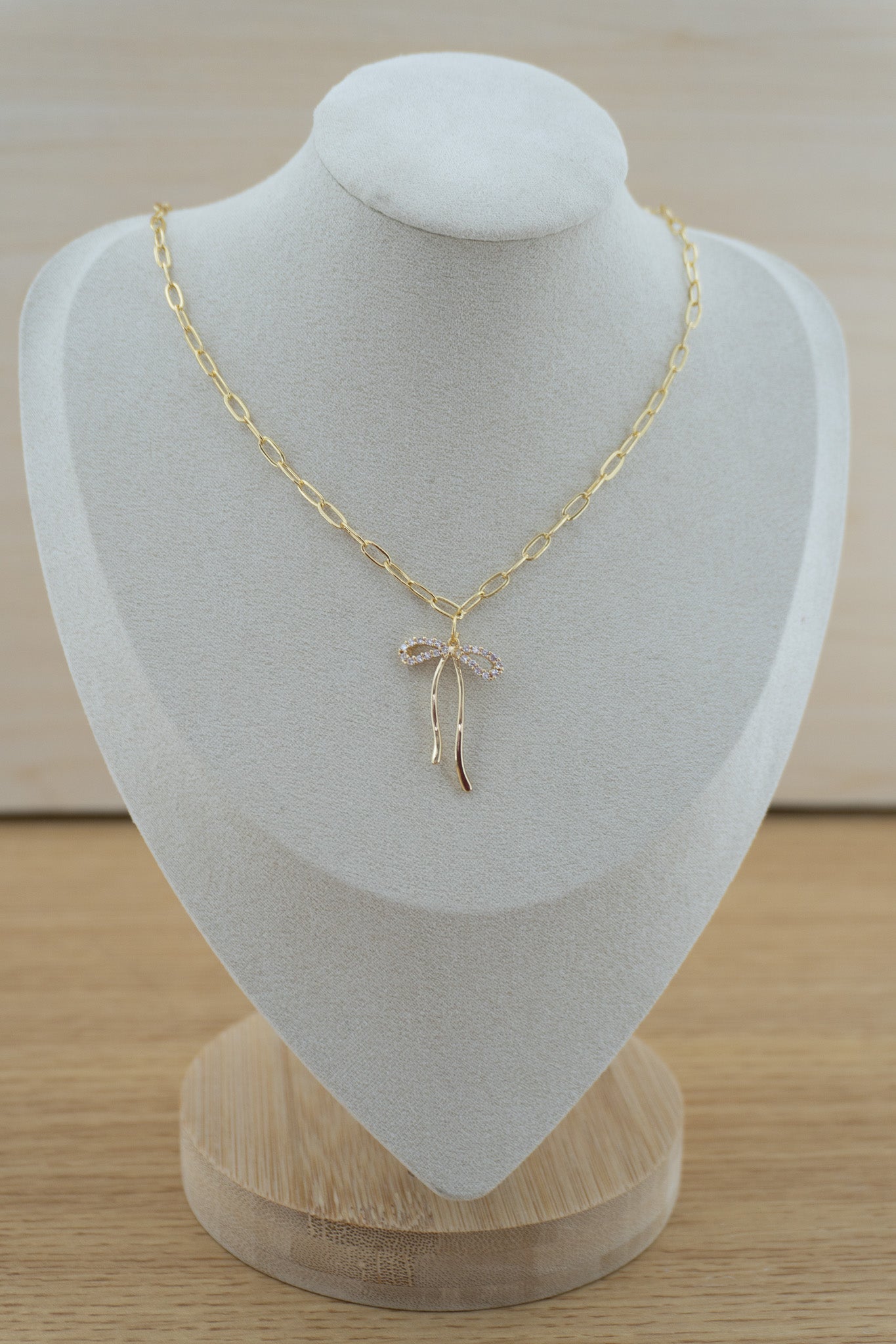 au revoir bow charm