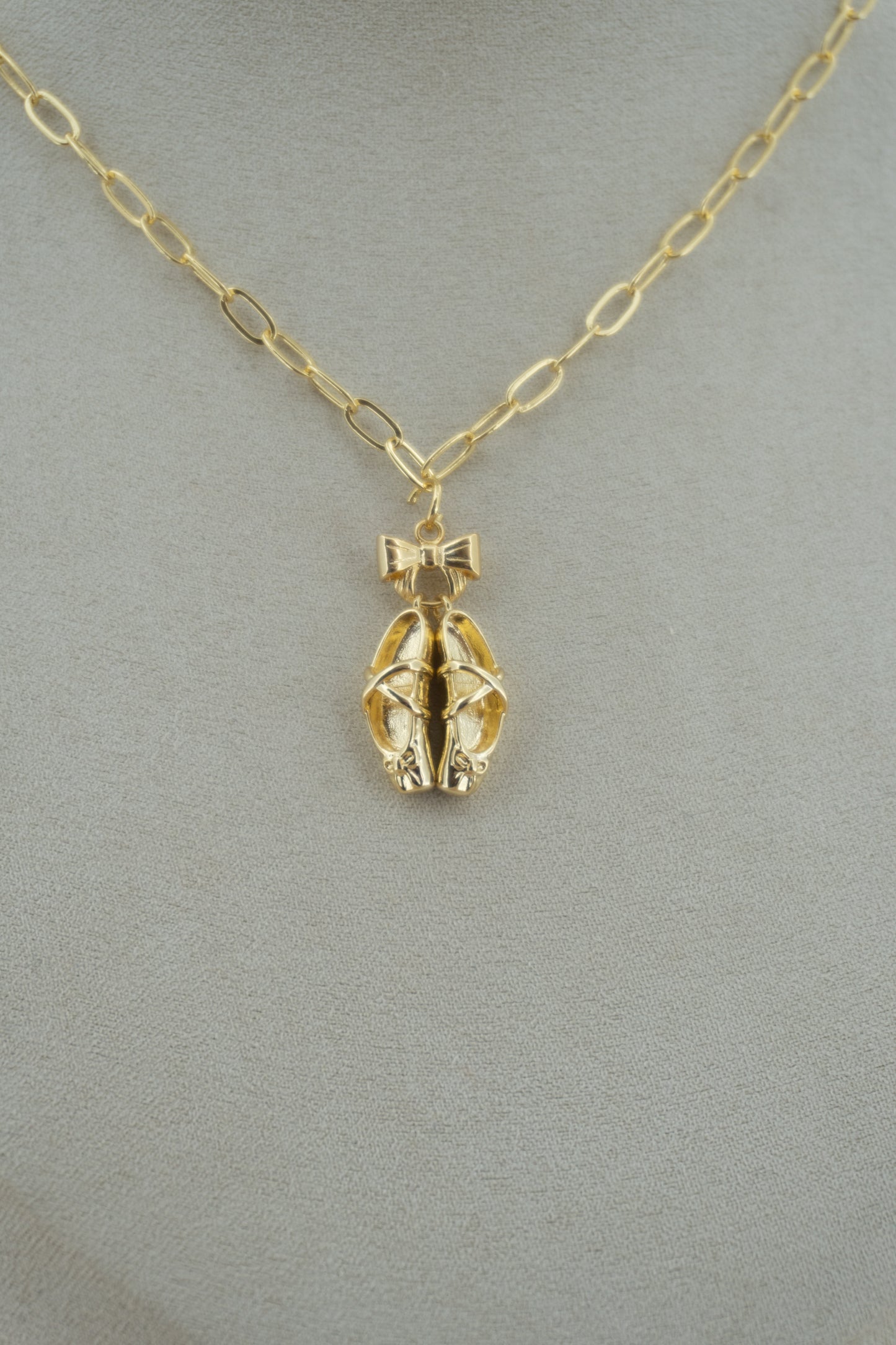 ballet bow charm