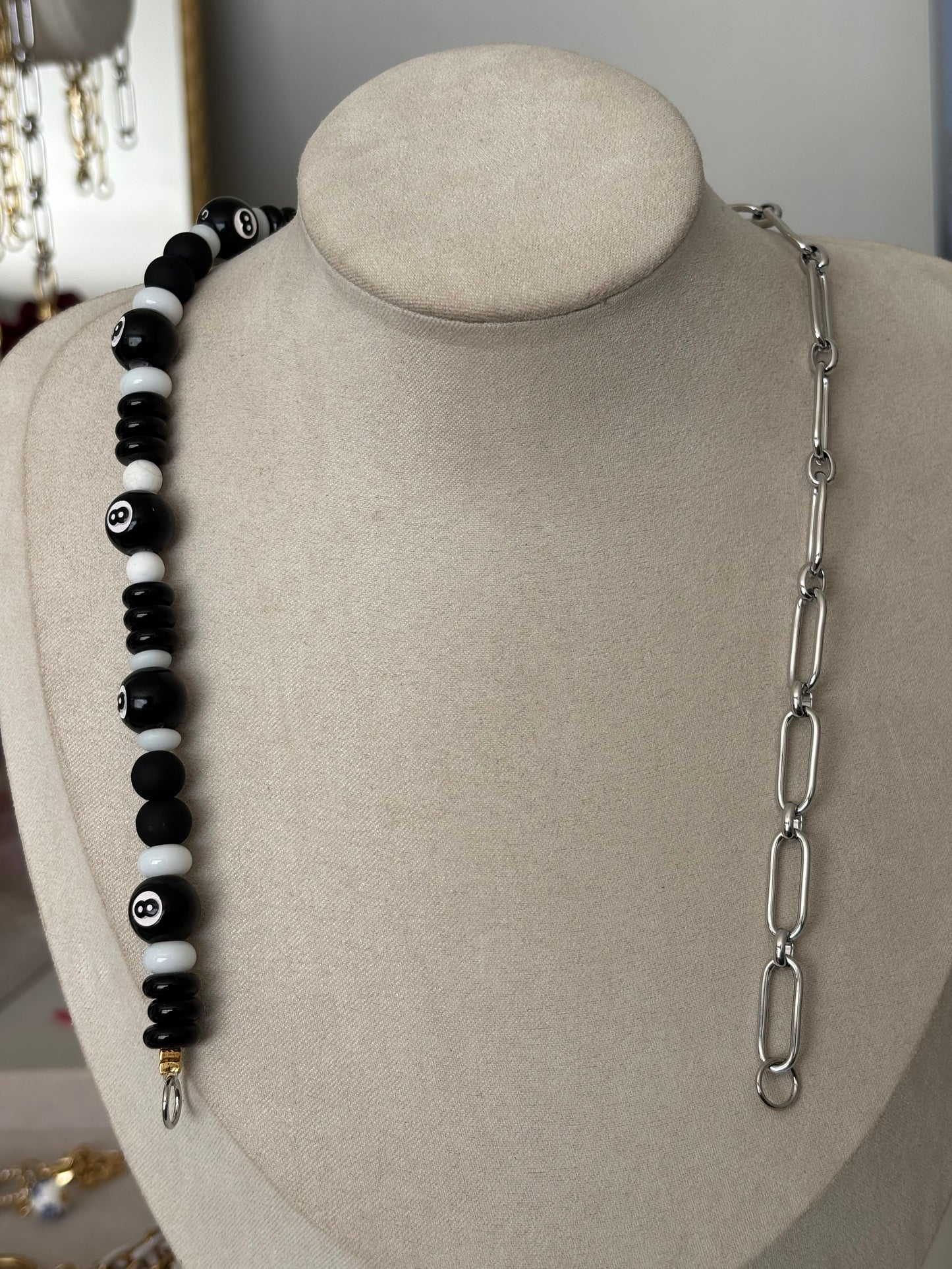 magic 8 ball (silver) beaded chain