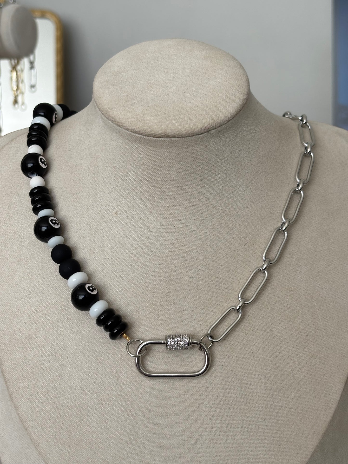 magic 8 ball (silver) beaded chain
