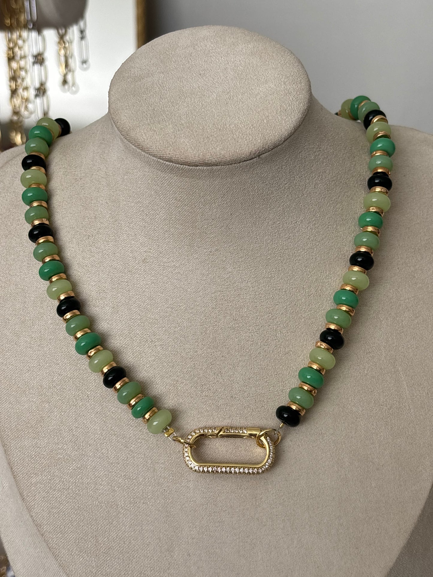 get your greens full beaded chain