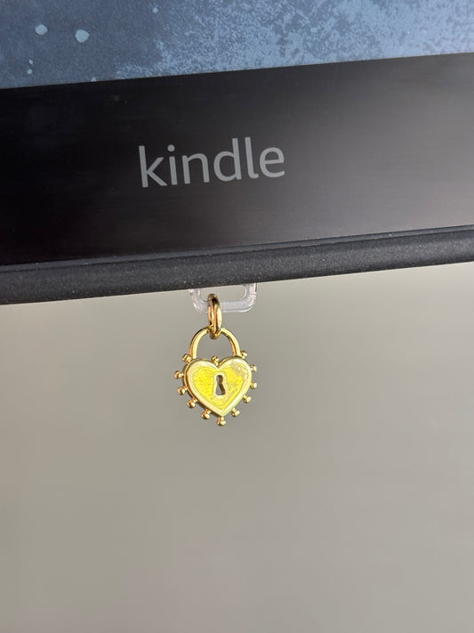kindle buddy - heart lock