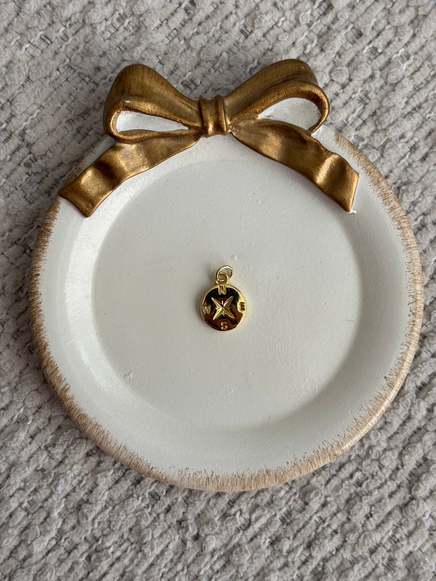 compass point charm