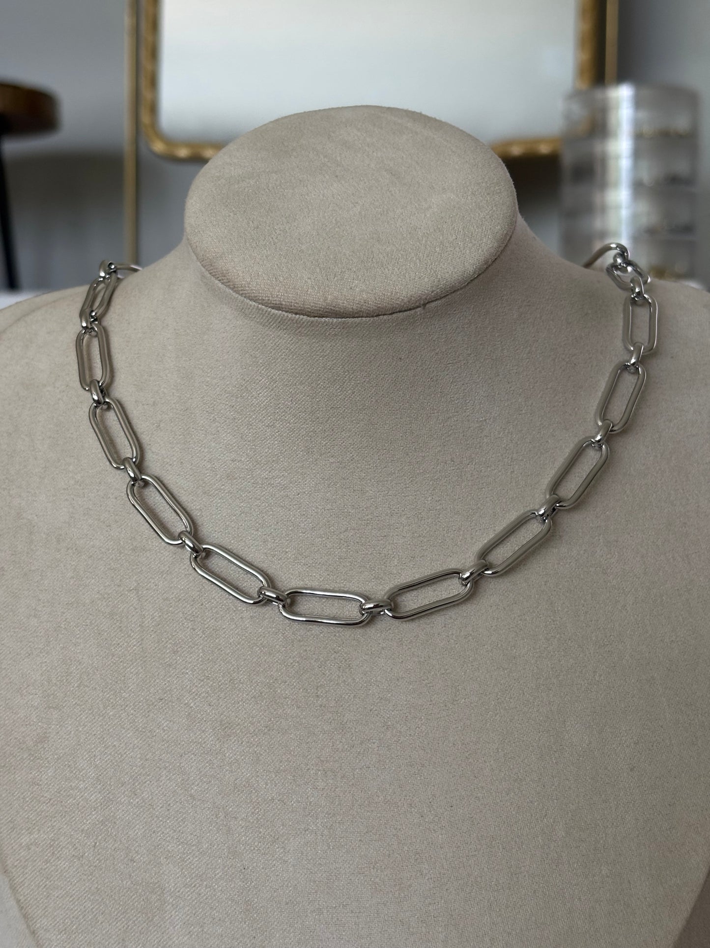 new silver chain (!!!)