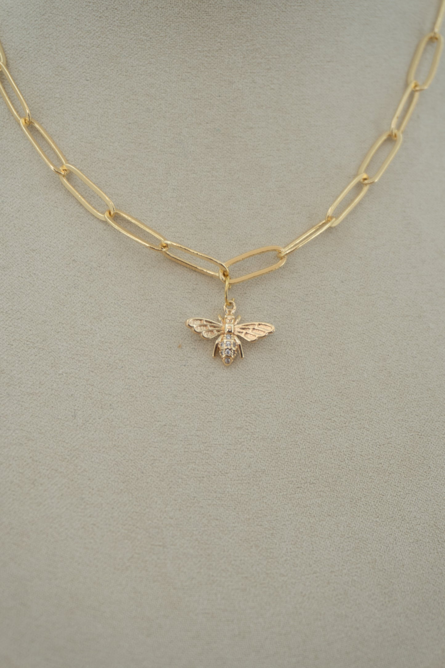 bee sparkle charm