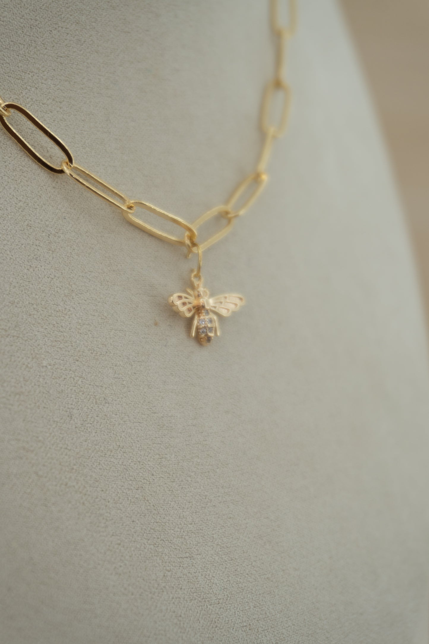 bee sparkle charm