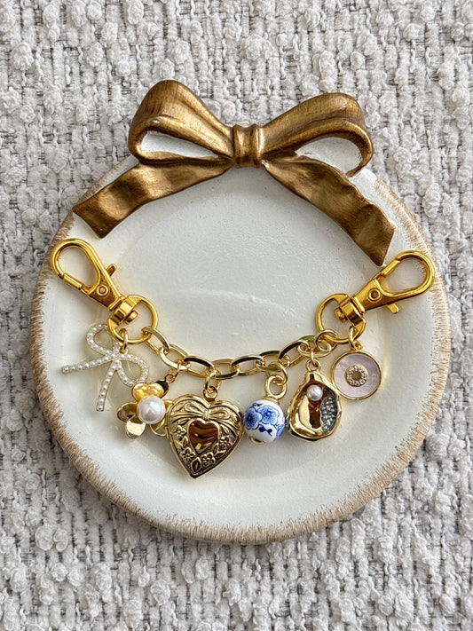 coastal kindle charm
