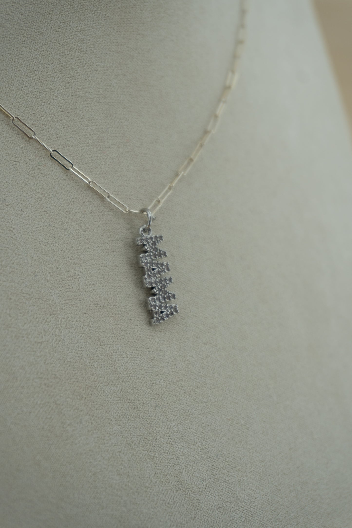 mama sparkle charm