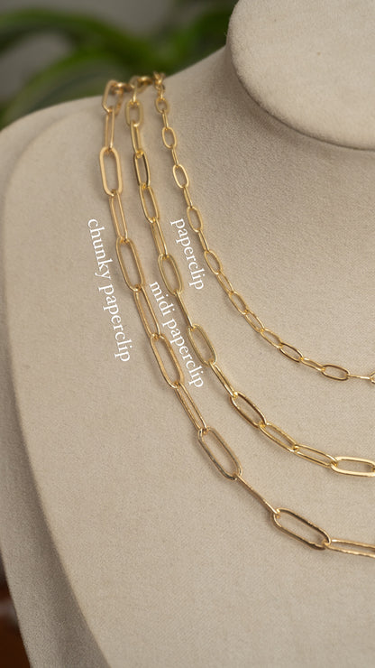 midi paperclip chain in gold