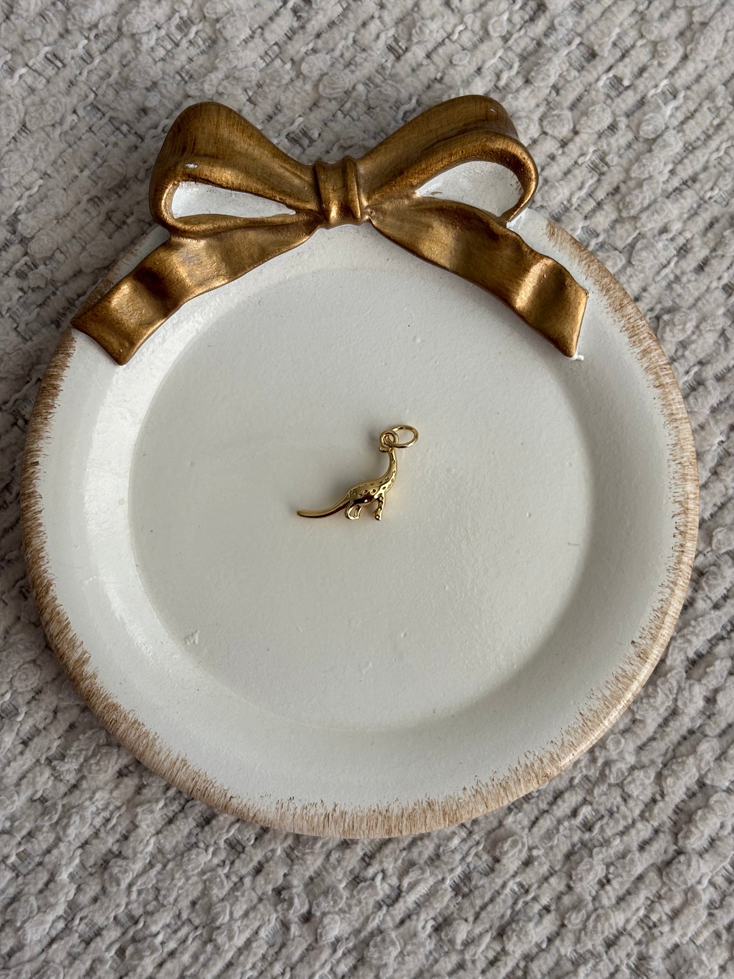 dinosaur brontosaurus charm
