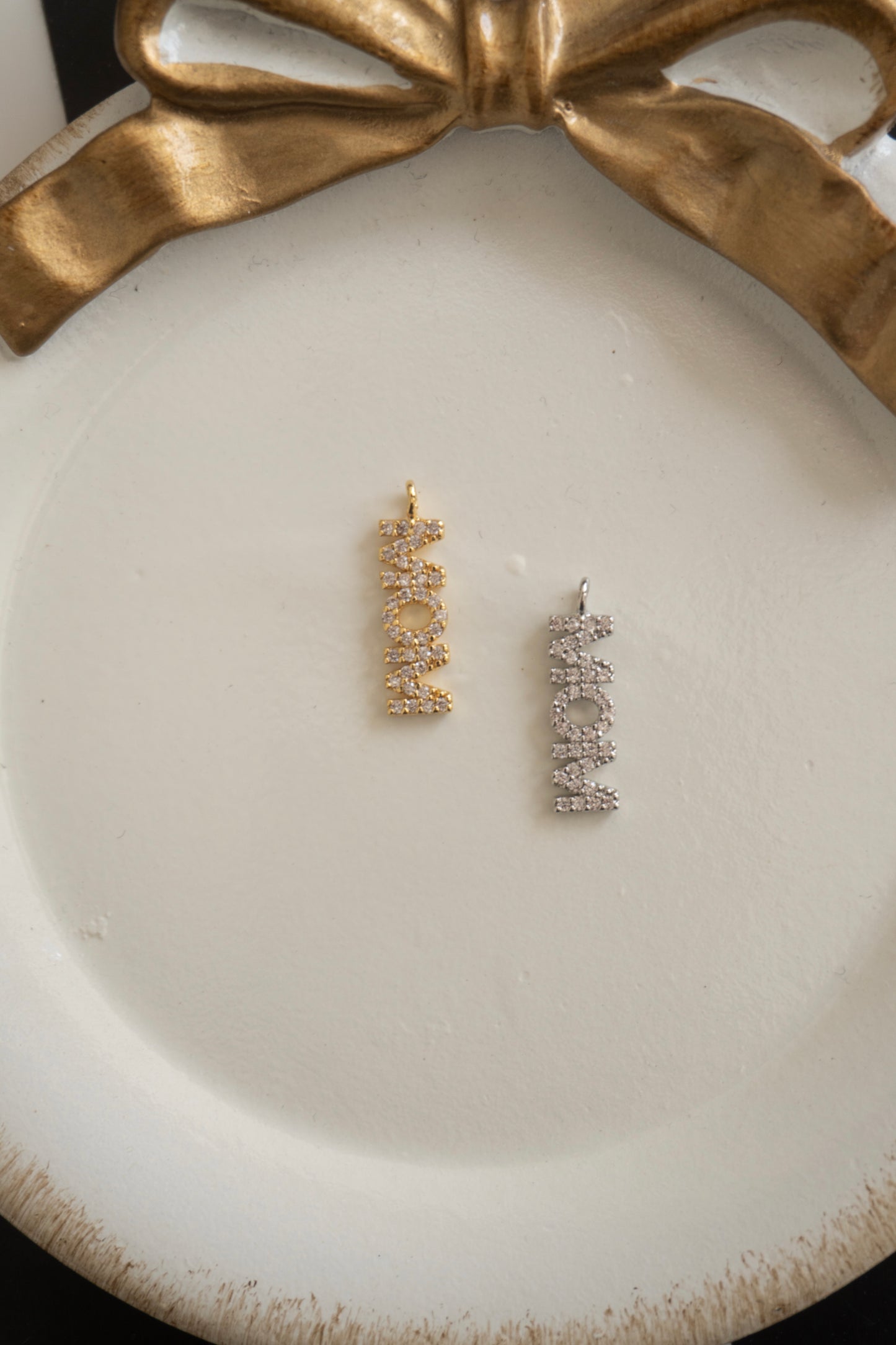 mom charm