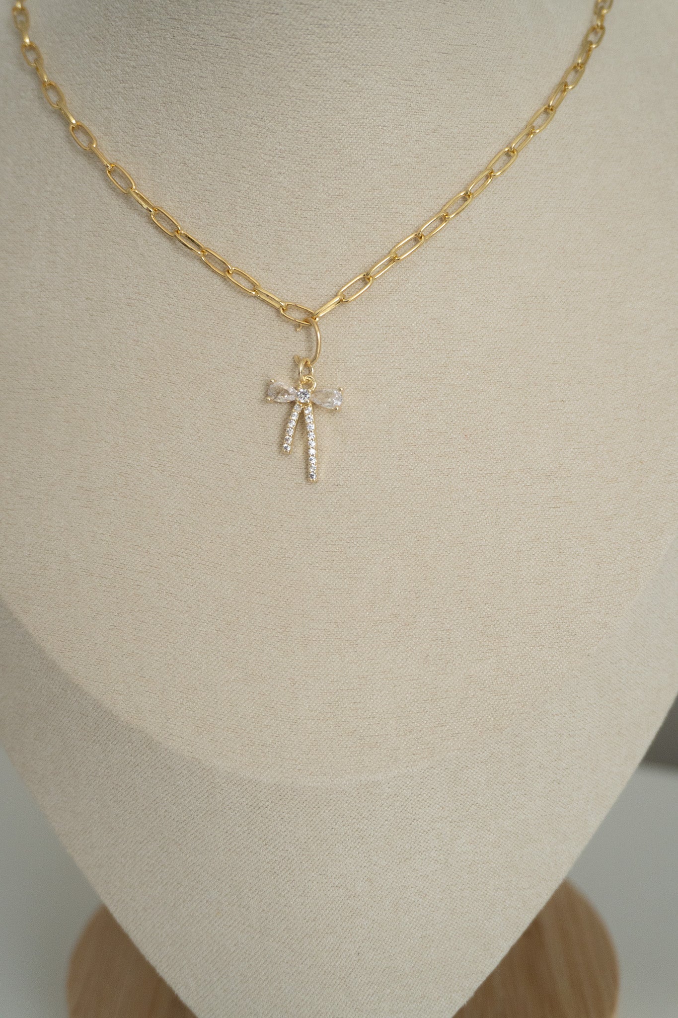 ciao bow charm