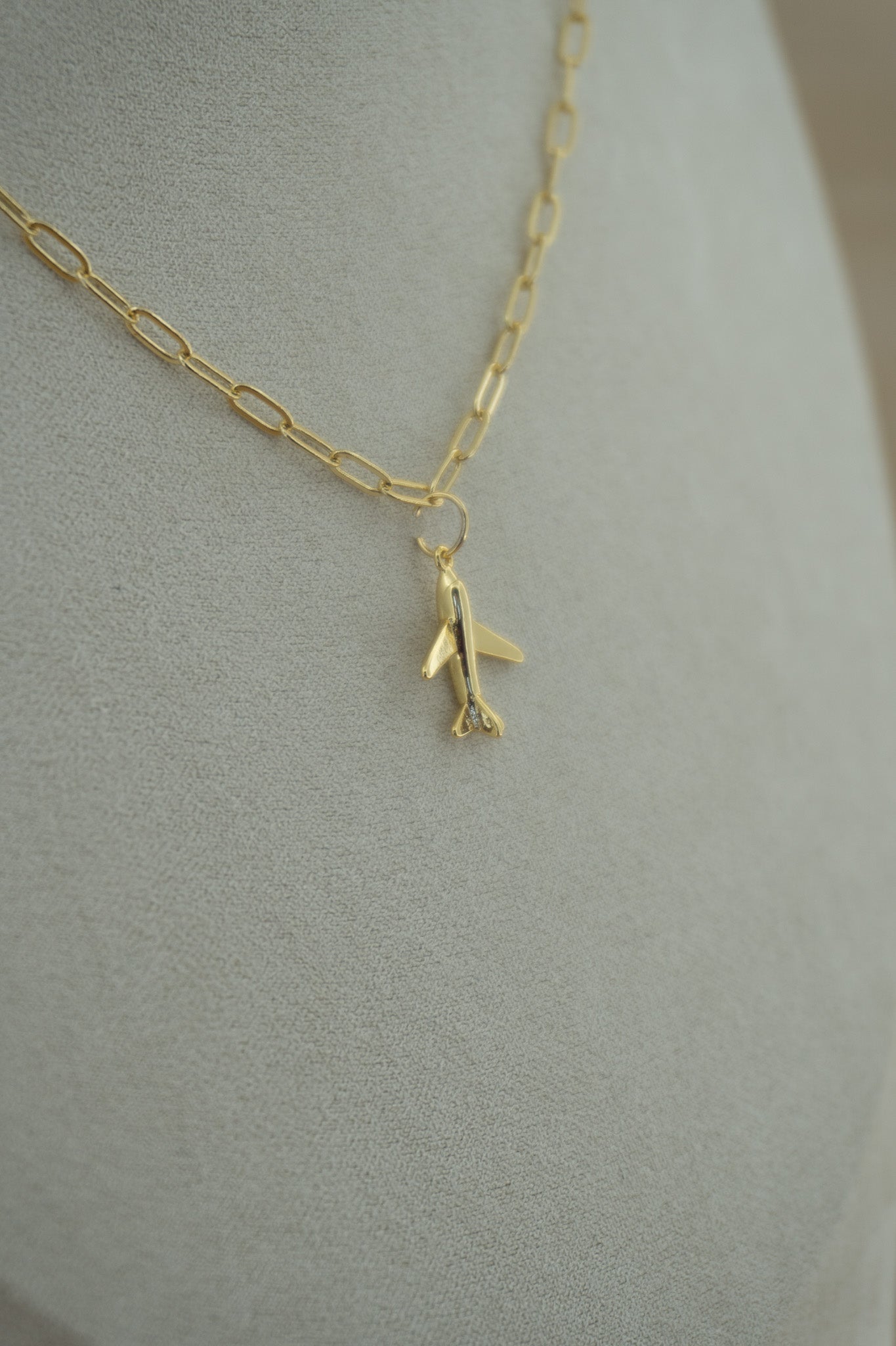 airplane charm