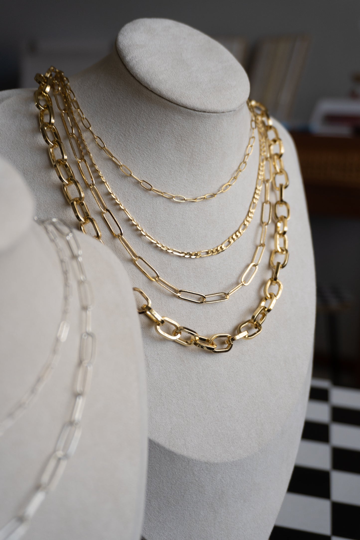 chunky paperclip chain in gold