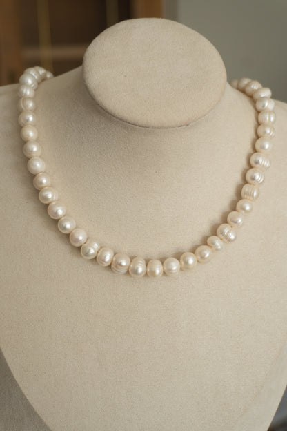 pearl chain