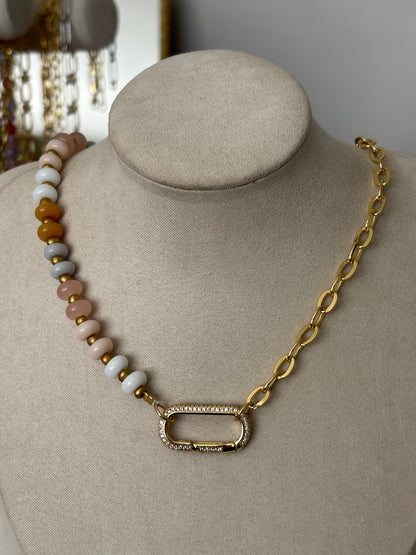 pinky neutral beaded chain